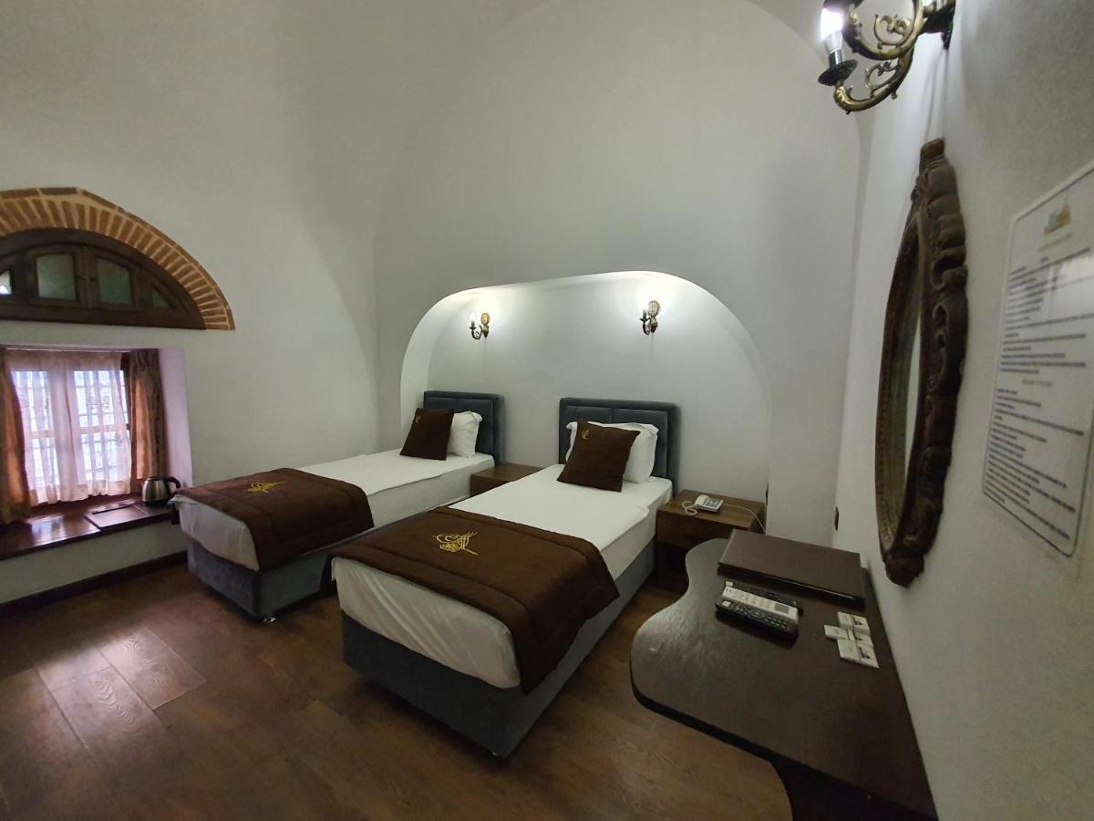 Cesme Kanuni Kervansaray Historical Hotel Exterior photo