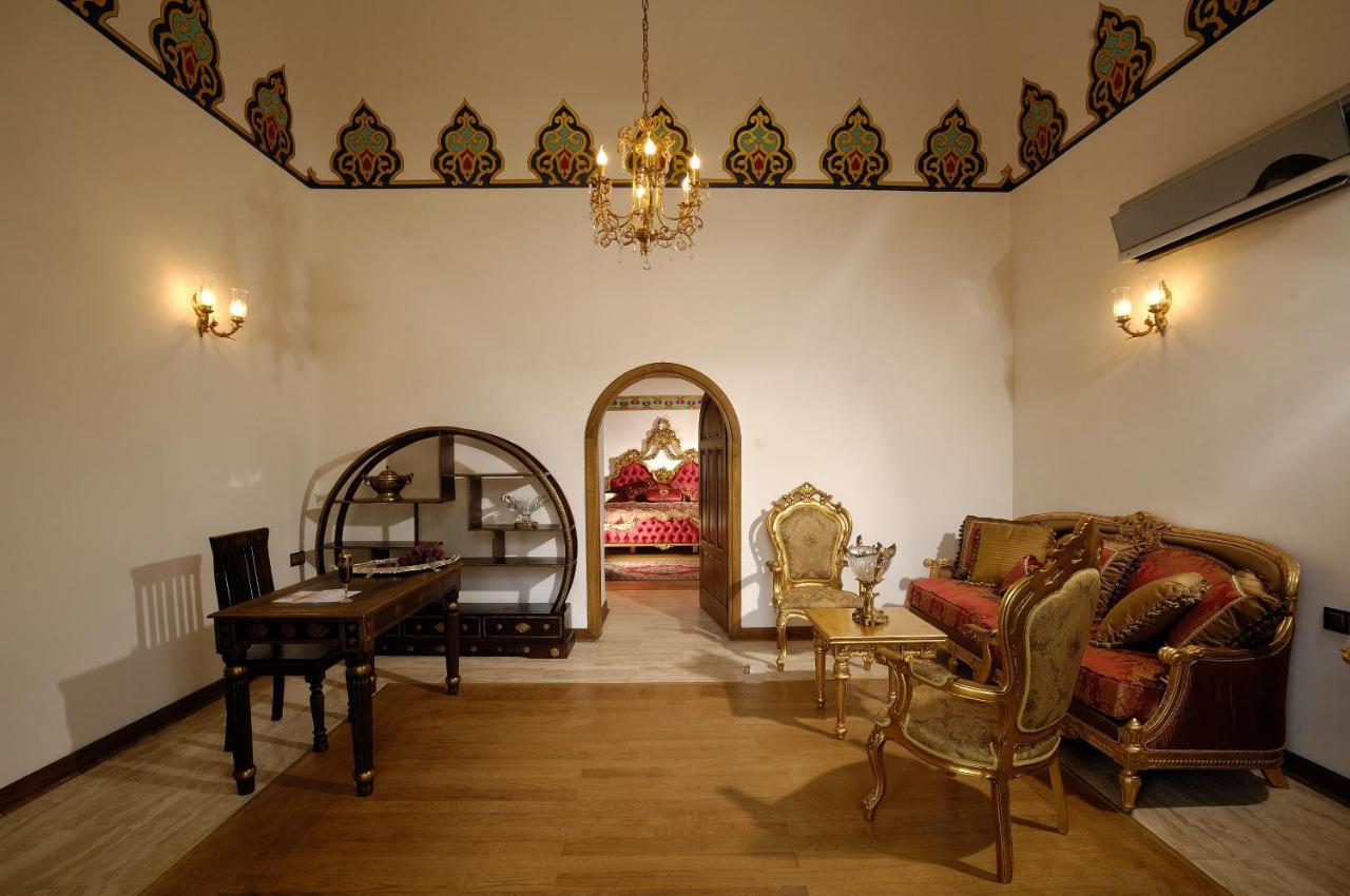 Cesme Kanuni Kervansaray Historical Hotel Exterior photo