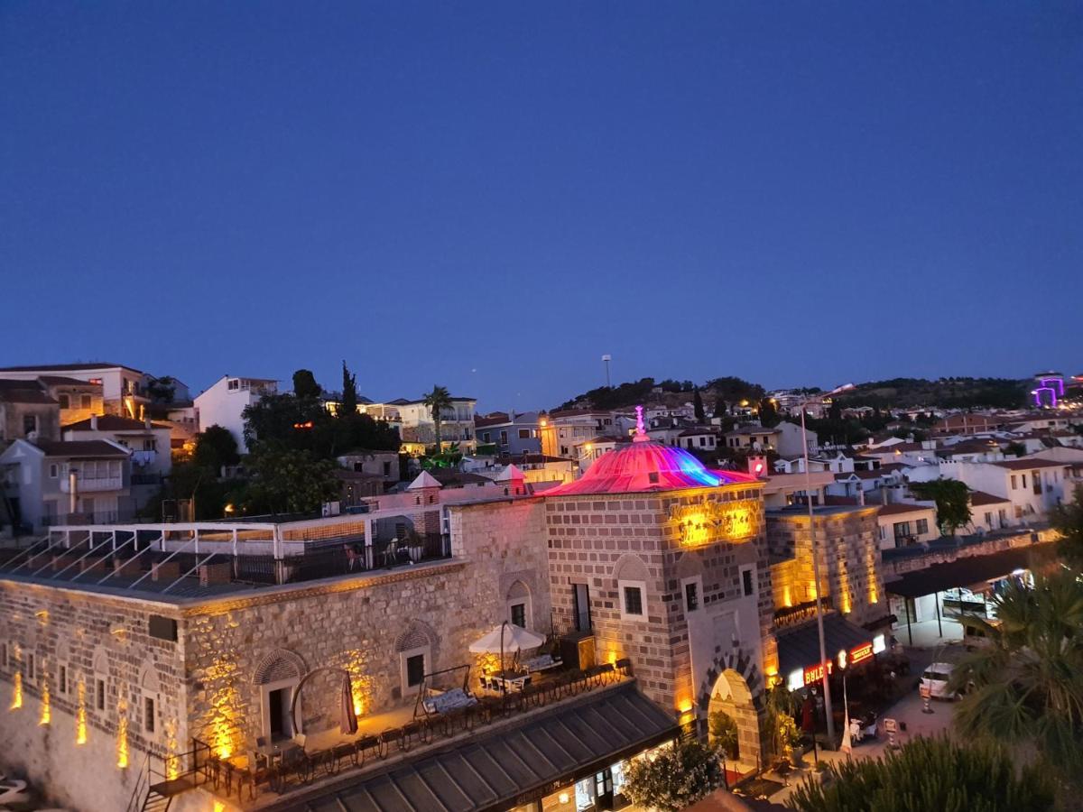 Cesme Kanuni Kervansaray Historical Hotel Exterior photo