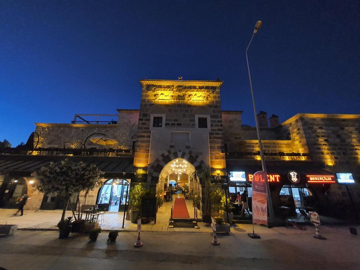 Cesme Kanuni Kervansaray Historical Hotel Exterior photo